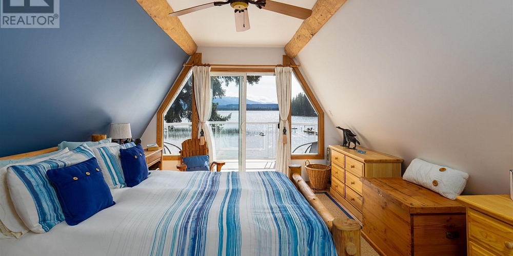 4685 LAKESIDE DRIVE Terrace Photo 9 4685 LAKESIDE DRIVE Terrace Photo 9